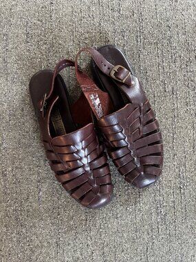 Vintage Leather Fisherman Sandals